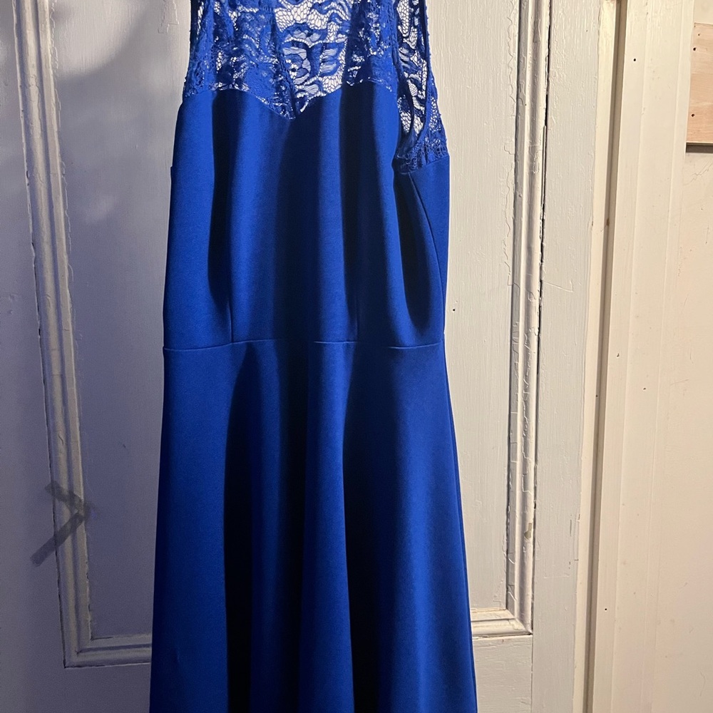Elegant Blue Lace Women's Dress